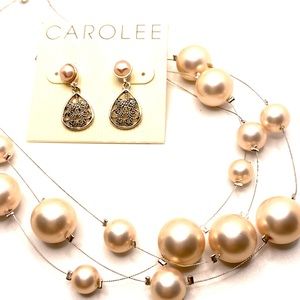 VINTAGE NWT Carolee Pink Pearl Illusion Necklace and Earring Set ✨ K005